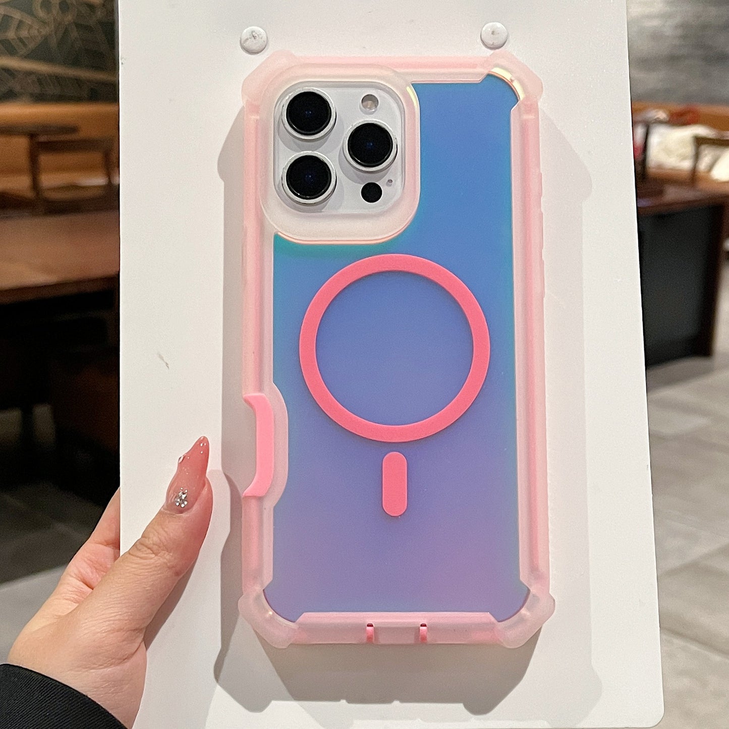 iPhone 16 Pro Max Schutzhülle – Chameleon Electroplating Case mit Magnetfunktion & Anti-Shock