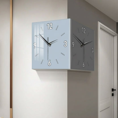 Doppelseitige Eck-Wanduhr
